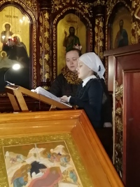 Ученики воскресной школы прошли практику по церковнославянскому языку на богослужениях