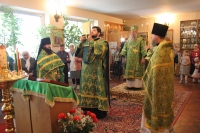 В день памяти святой блаженной Ксении Петербургской митрополит Артемий возглавил Божественную литургию в храме села Некрасовка