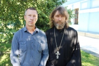 Известный русский путешественник священник Федор Конюхов встретился с митрополитом Хабаровским и Приамурским Игнатием.