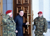 Представители пограничных ведомств из шести стран посетили Хабаровскую духовную семинарию и кафедральный собор