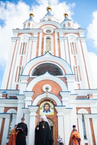 Митрополит Владимир совершил Божественную литургию в Успенском соборе Хабаровска
