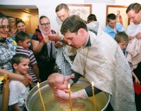 Трудные семьи. Крещение 19 июня 2011 года. Паломничество в Свято-Петропавловский женский монастырь 25 июня 2011 года.
