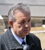 Визит Губернатора Хабаровского края В.И. Ишаева на строительство общежития семинарии (15 мая 2007)