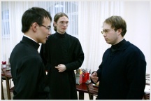 Встреча студентов семинарии приехавших с Чукотки по окончании несения послушания ( 22 апреля 2009 года )