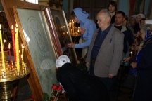 Икона Пресвятой Богородицы «Призри на смирение» в храмах Хабаровска (май 2007 года)